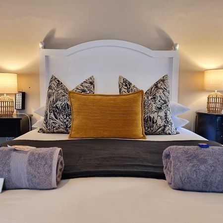 The Merino Guest House ボーフォート・ウェスト エクステリア 写真