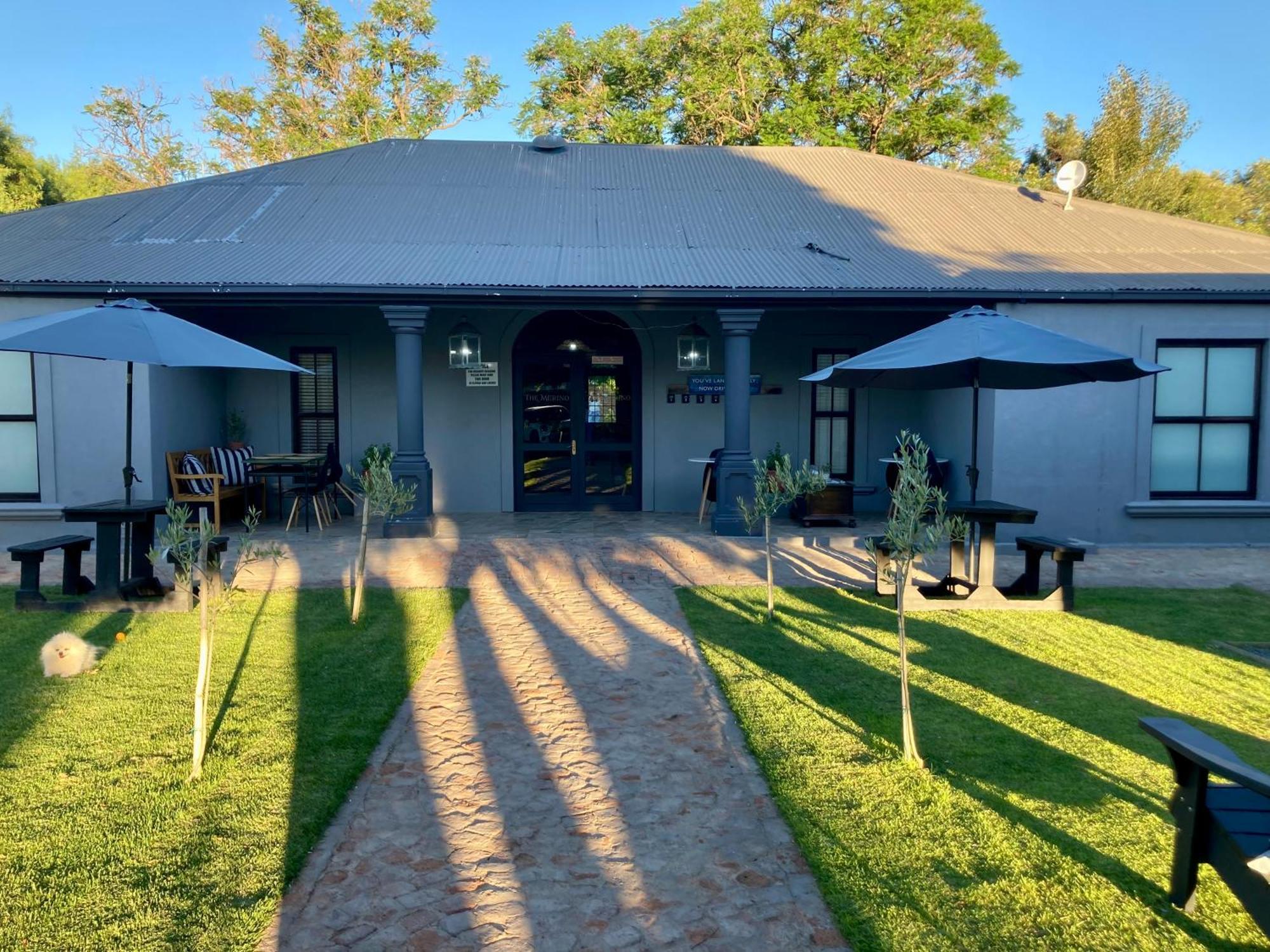 The Merino Guest House ボーフォート・ウェスト エクステリア 写真