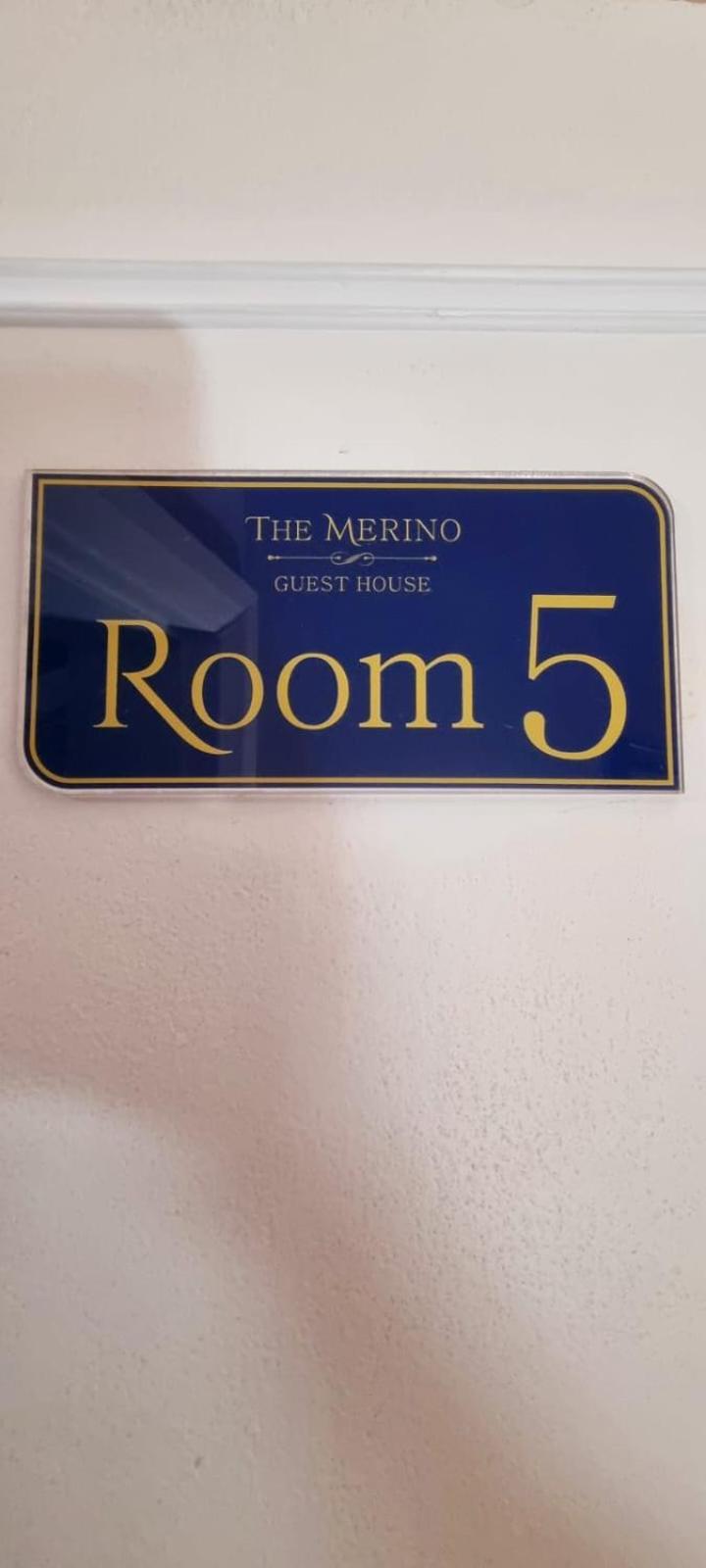 The Merino Guest House ボーフォート・ウェスト エクステリア 写真